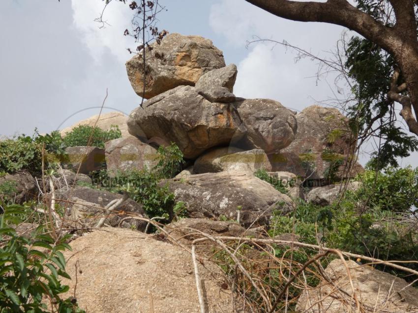 Zambulu_rock