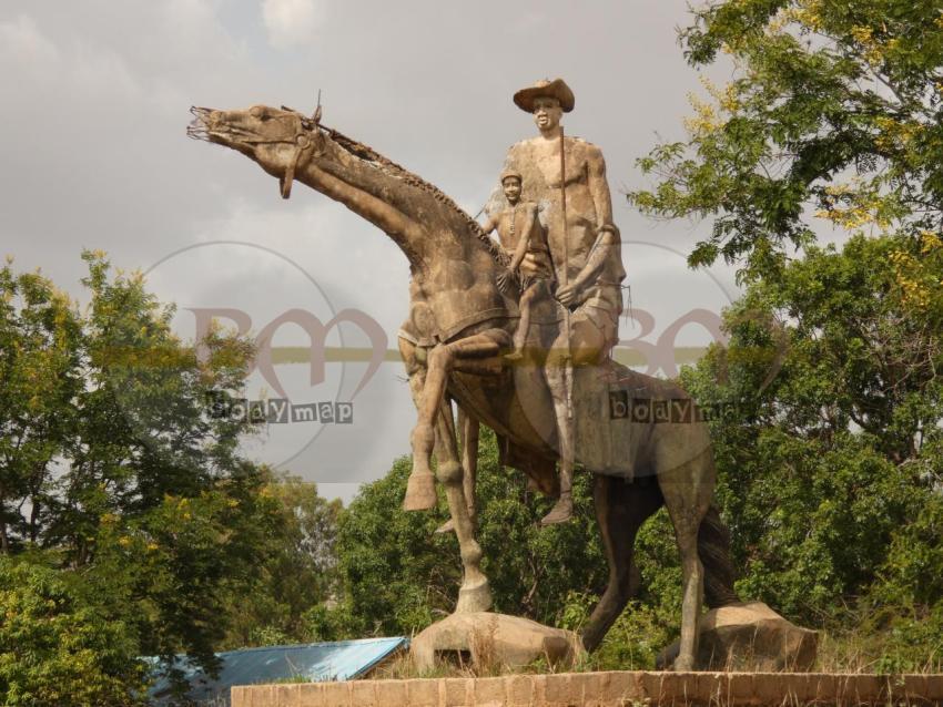 Horseman_in_battle